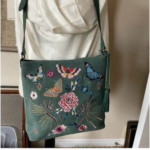 Johnny was handbag